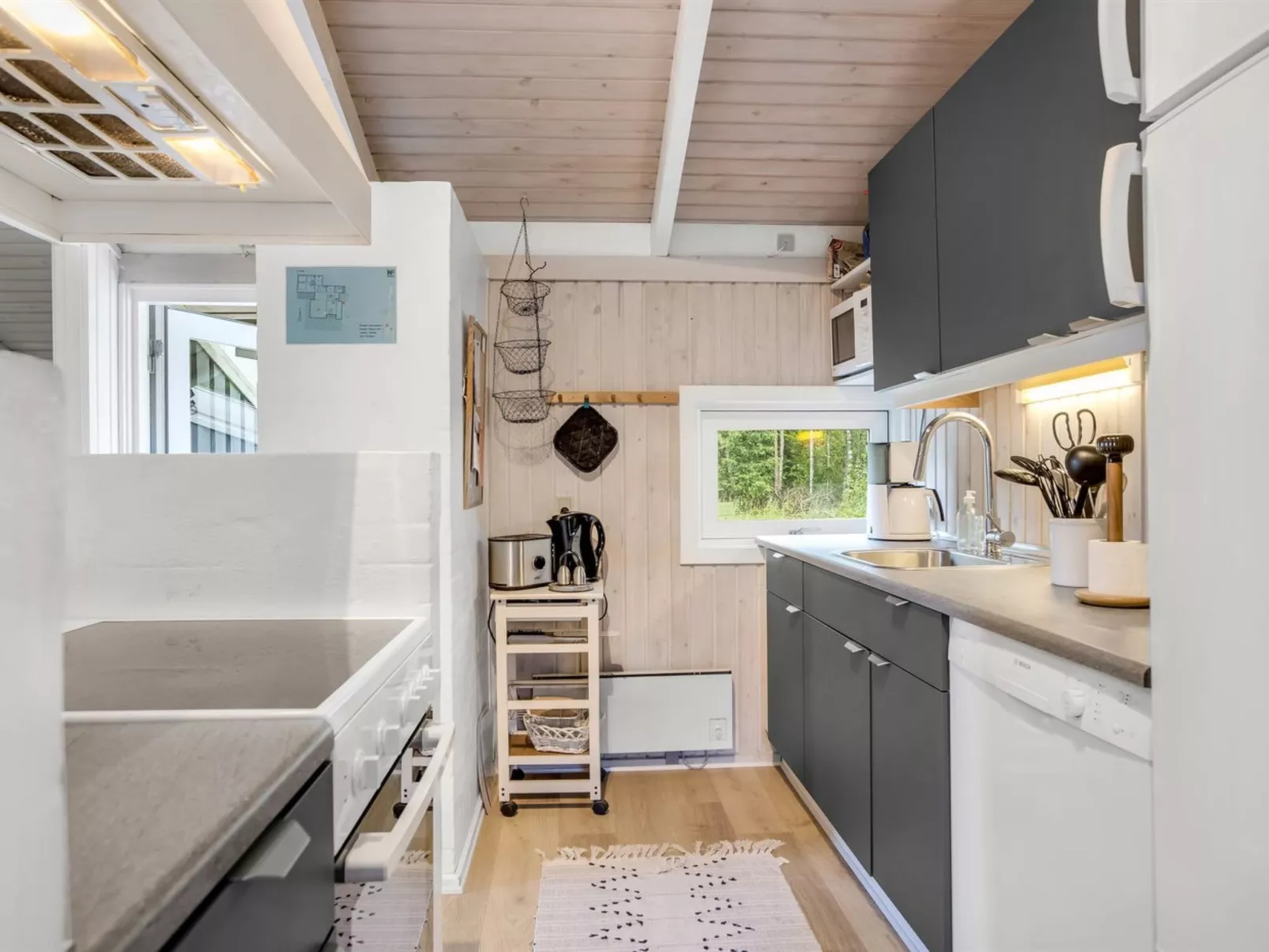 "Tabithe" - 500m from the sea-Drinnen