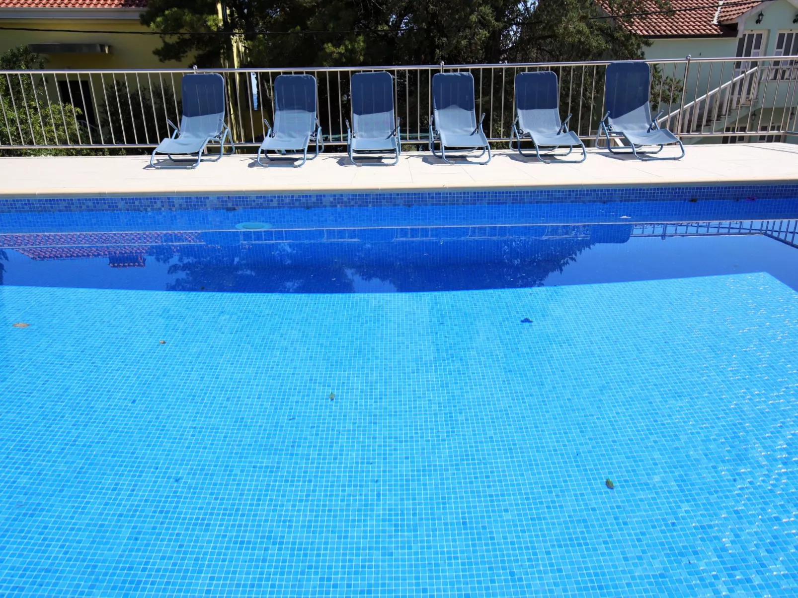 Viva-by the sea-by the pool-Area
