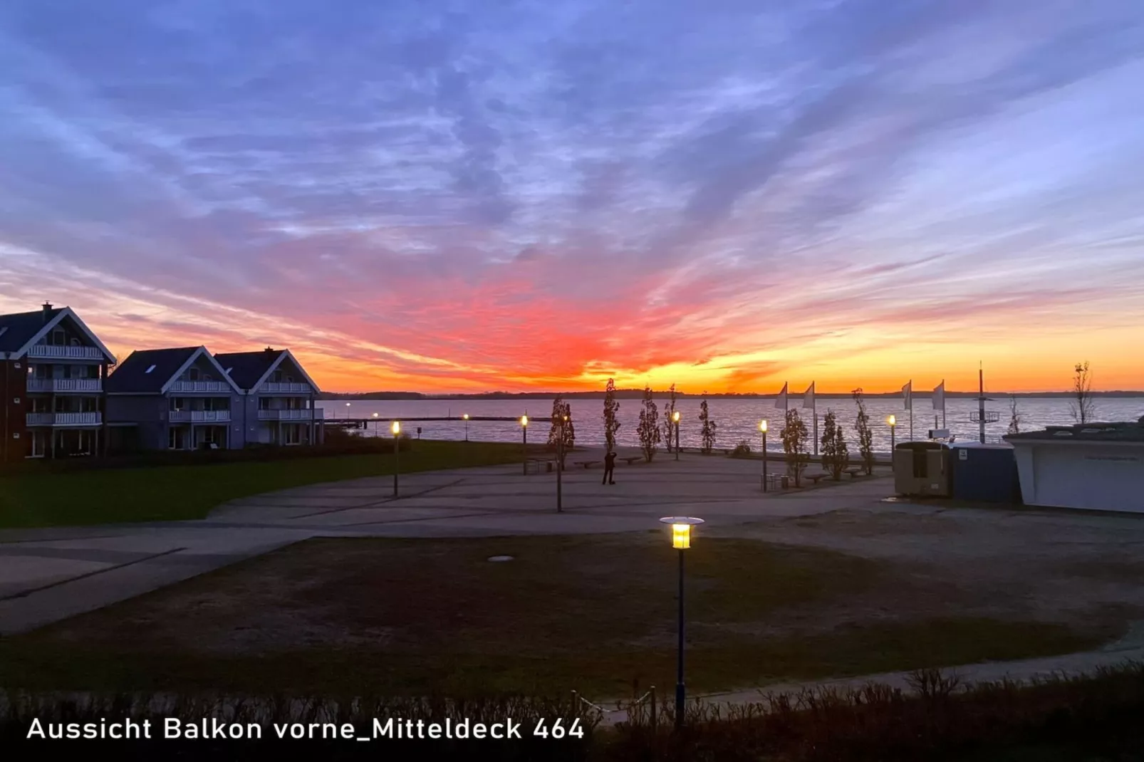 Mitteldeck 464-Aussicht Sommer