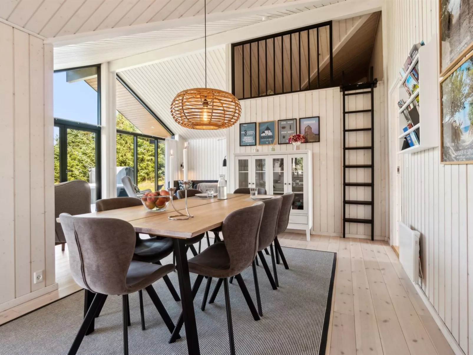 "Kristiarn" - 1.1km from the sea-Inside