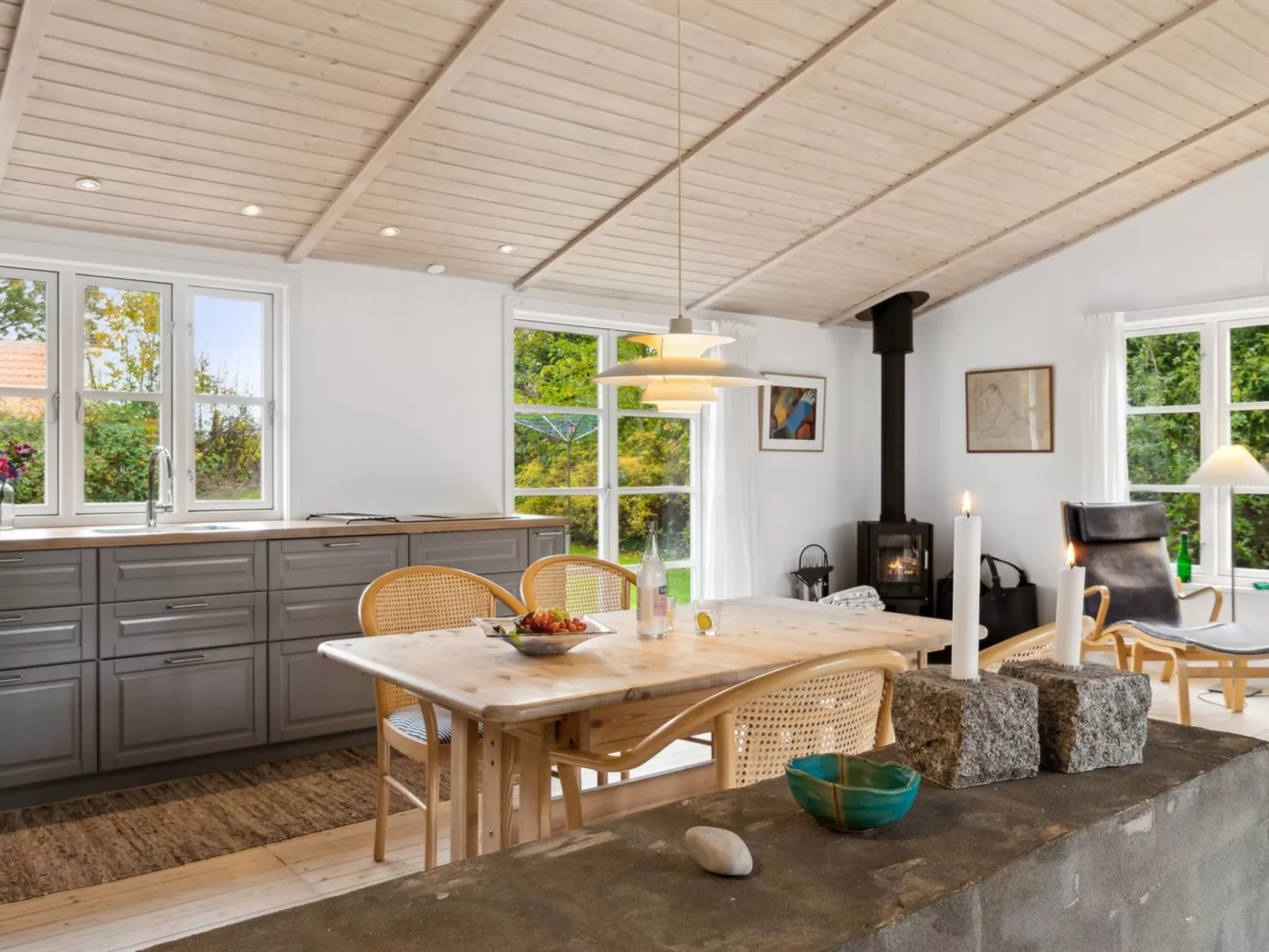 "Skyler" - 250m from the sea-Inside