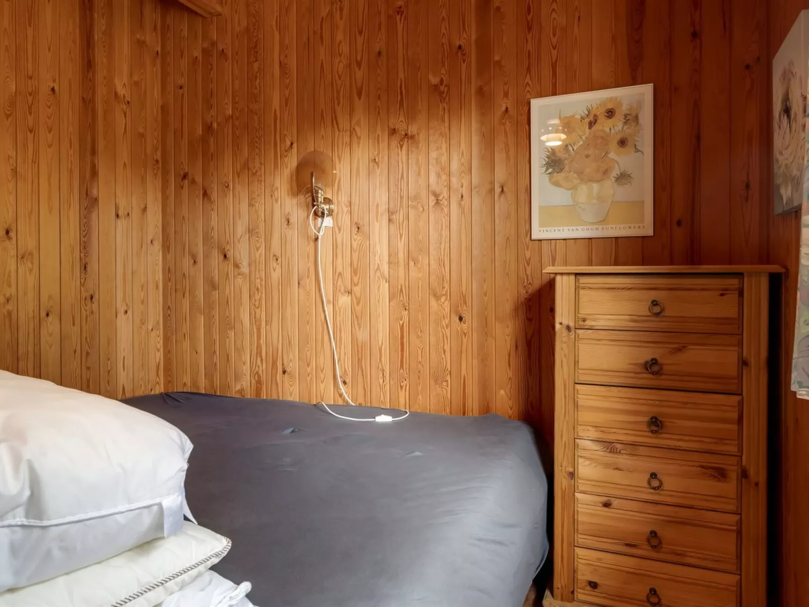 "Kimi" - 75m from the sea-Drinnen