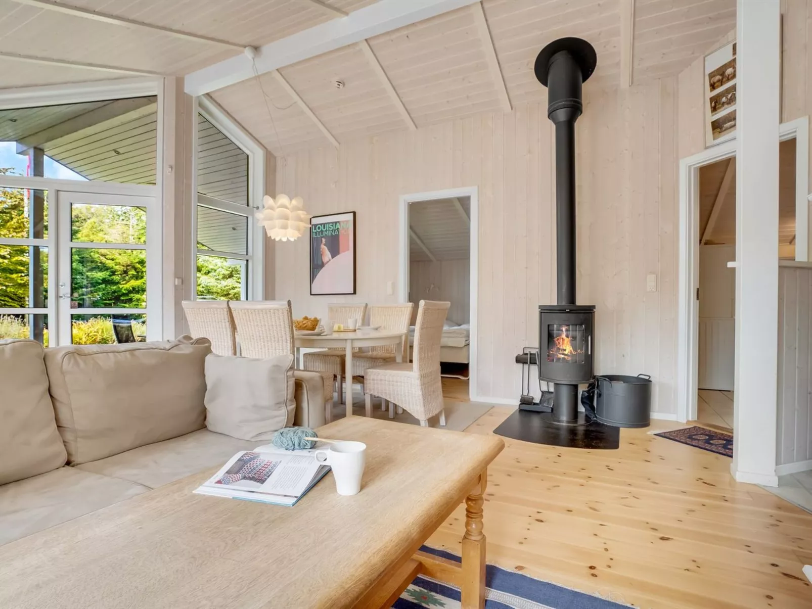 "Nashota" - 600m from the sea-Inside