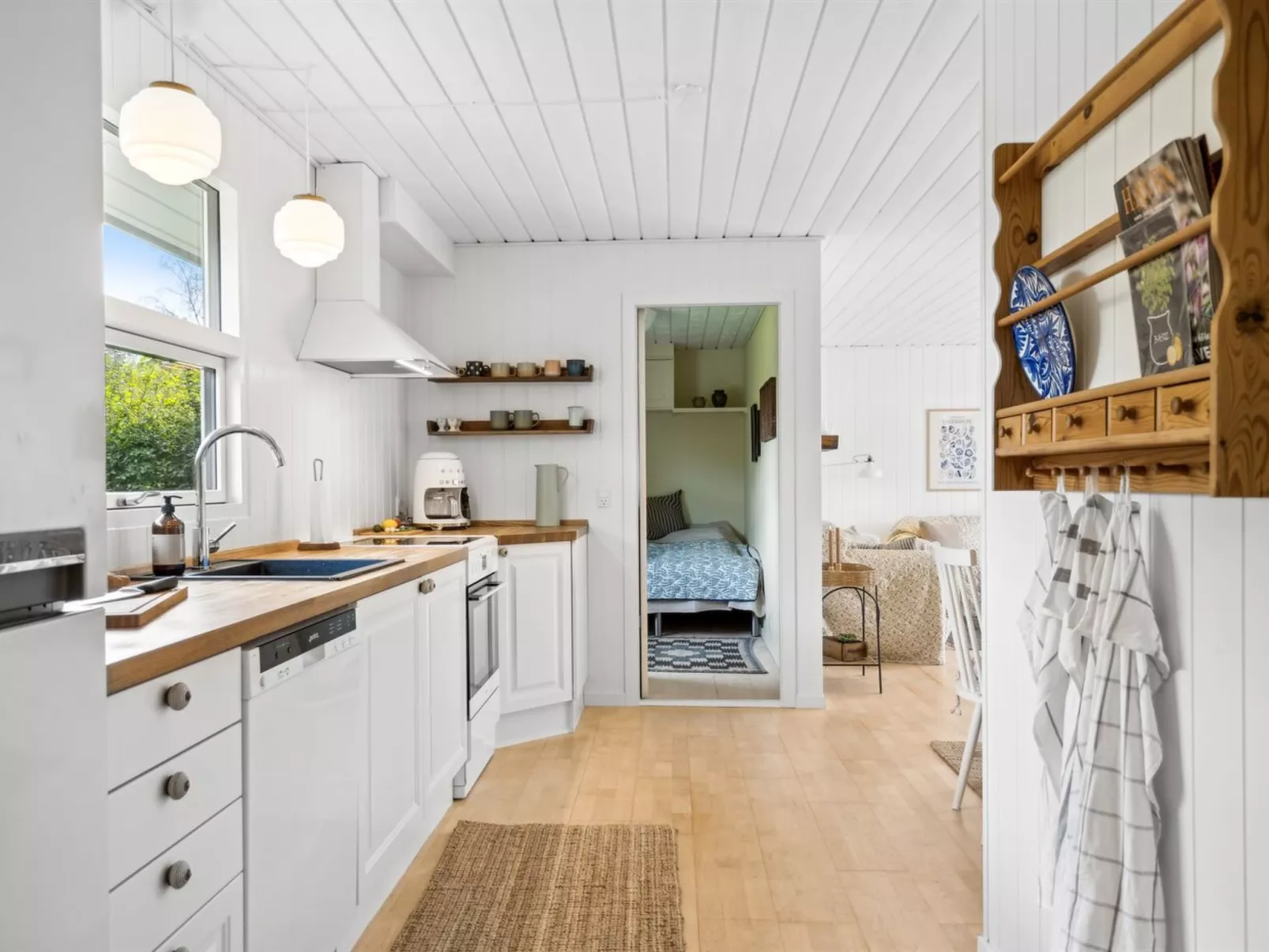 "Maureen" - 300m from the sea-Drinnen