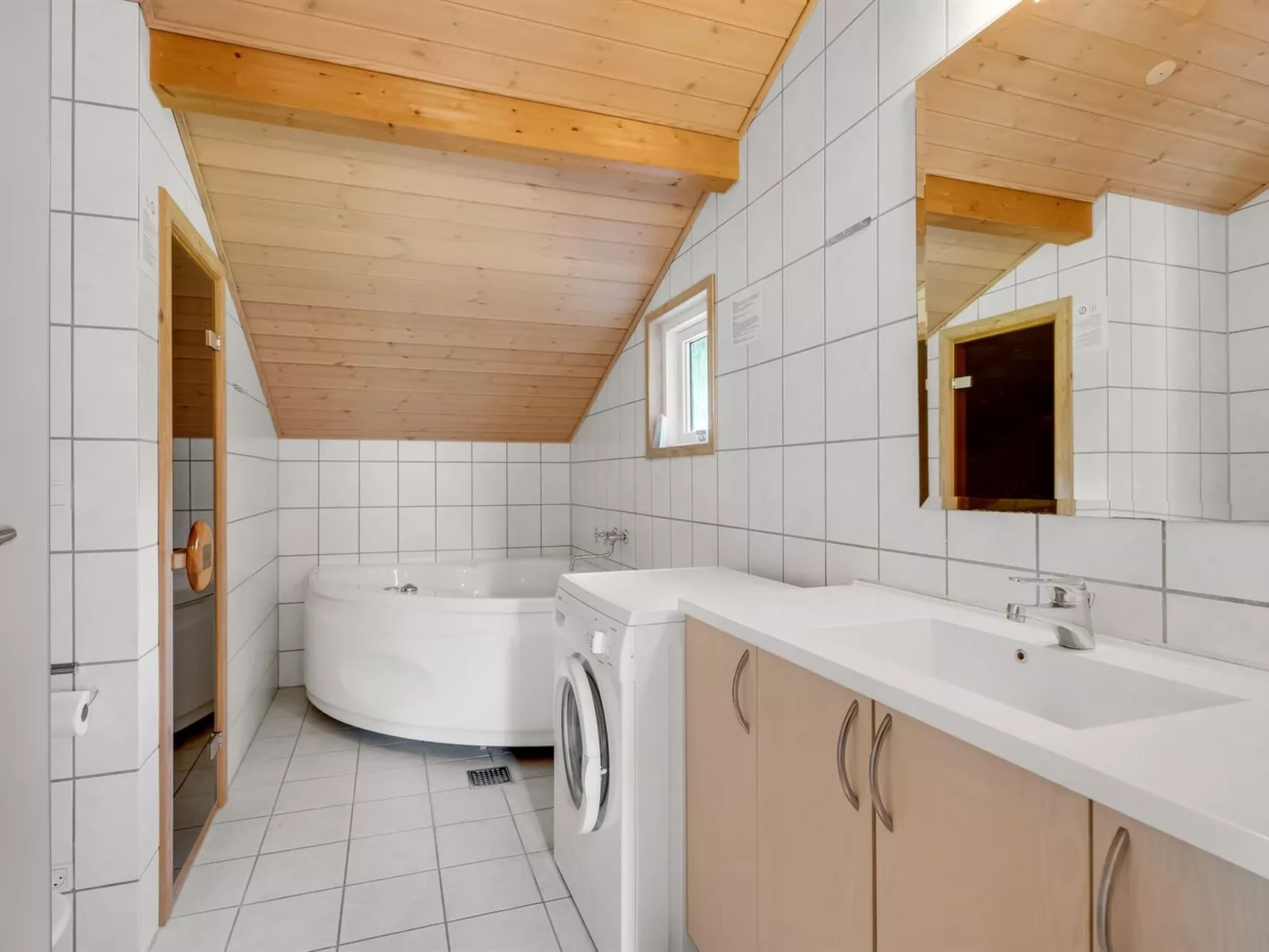 "Vincent" - 25m from the sea-Drinnen