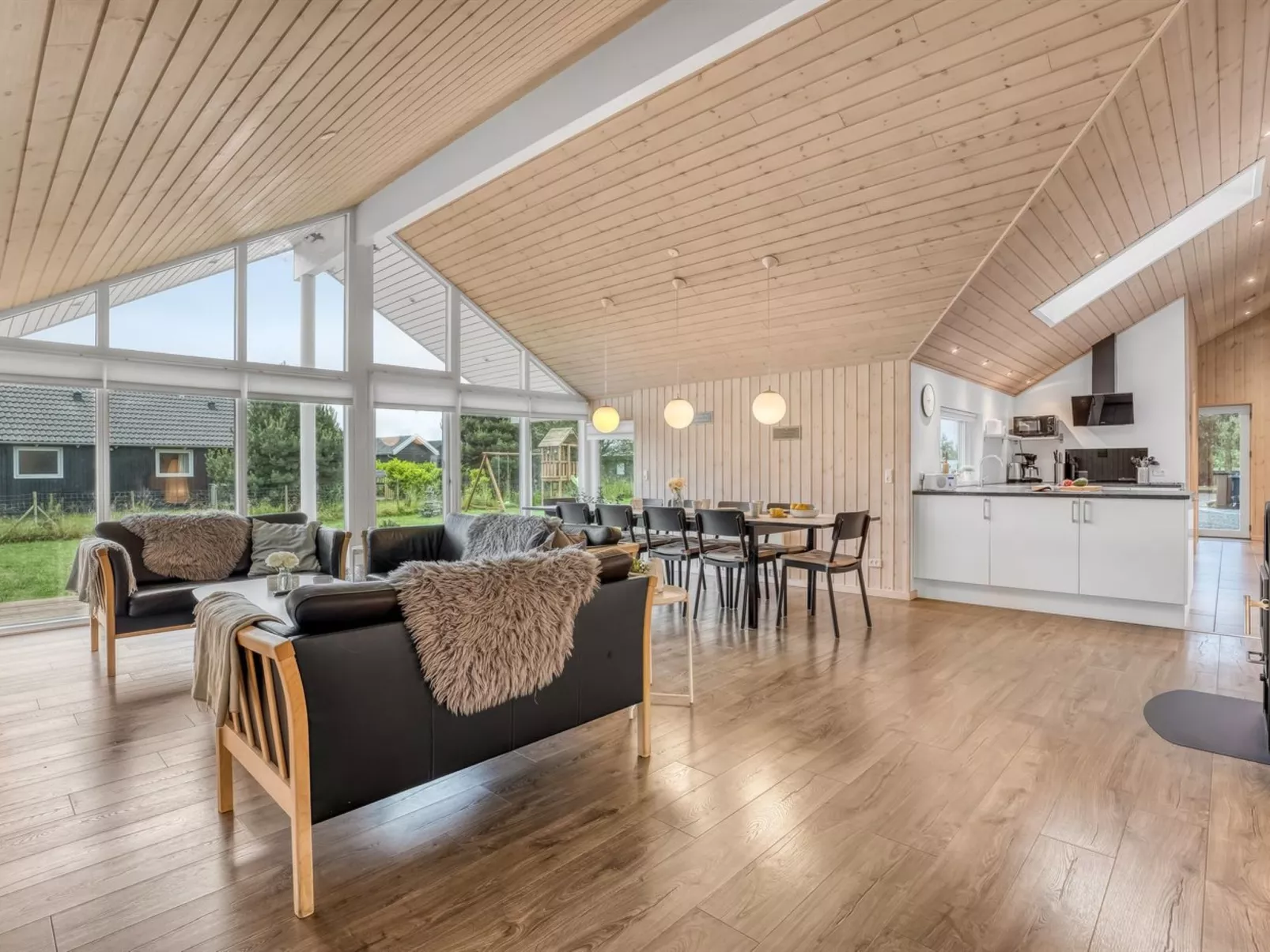 "Imke" - 1km from the sea-Inside