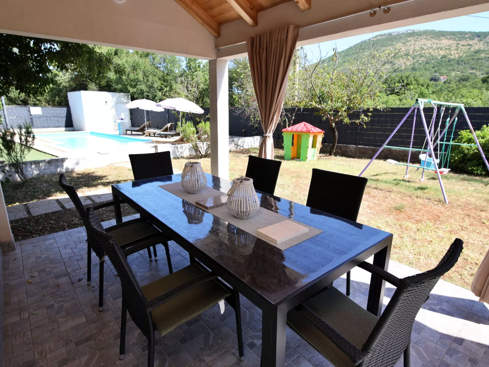 Labin-Outside
