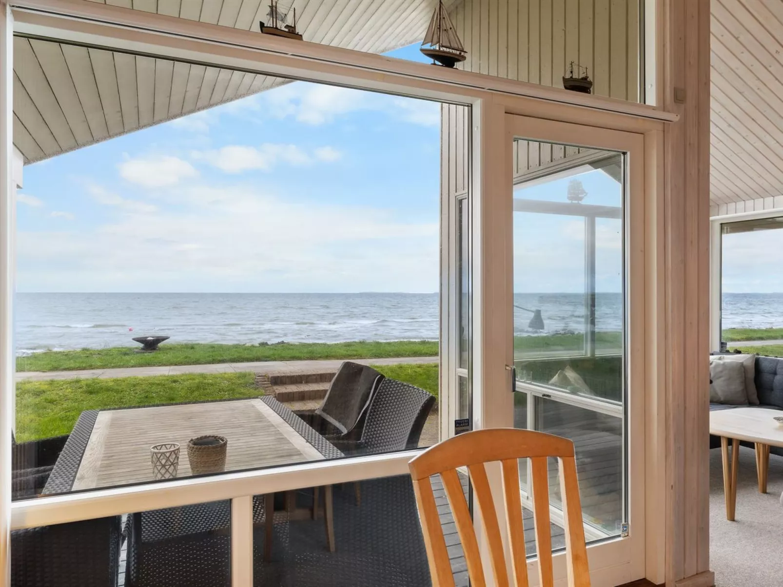 "Aswith" - 5m from the sea-Dehors