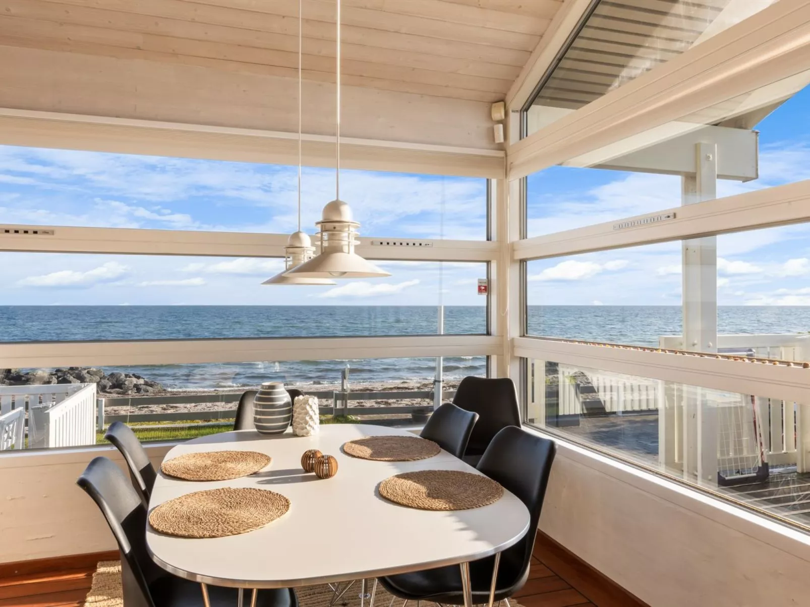 "Diderik" - 5m from the sea-Dedans