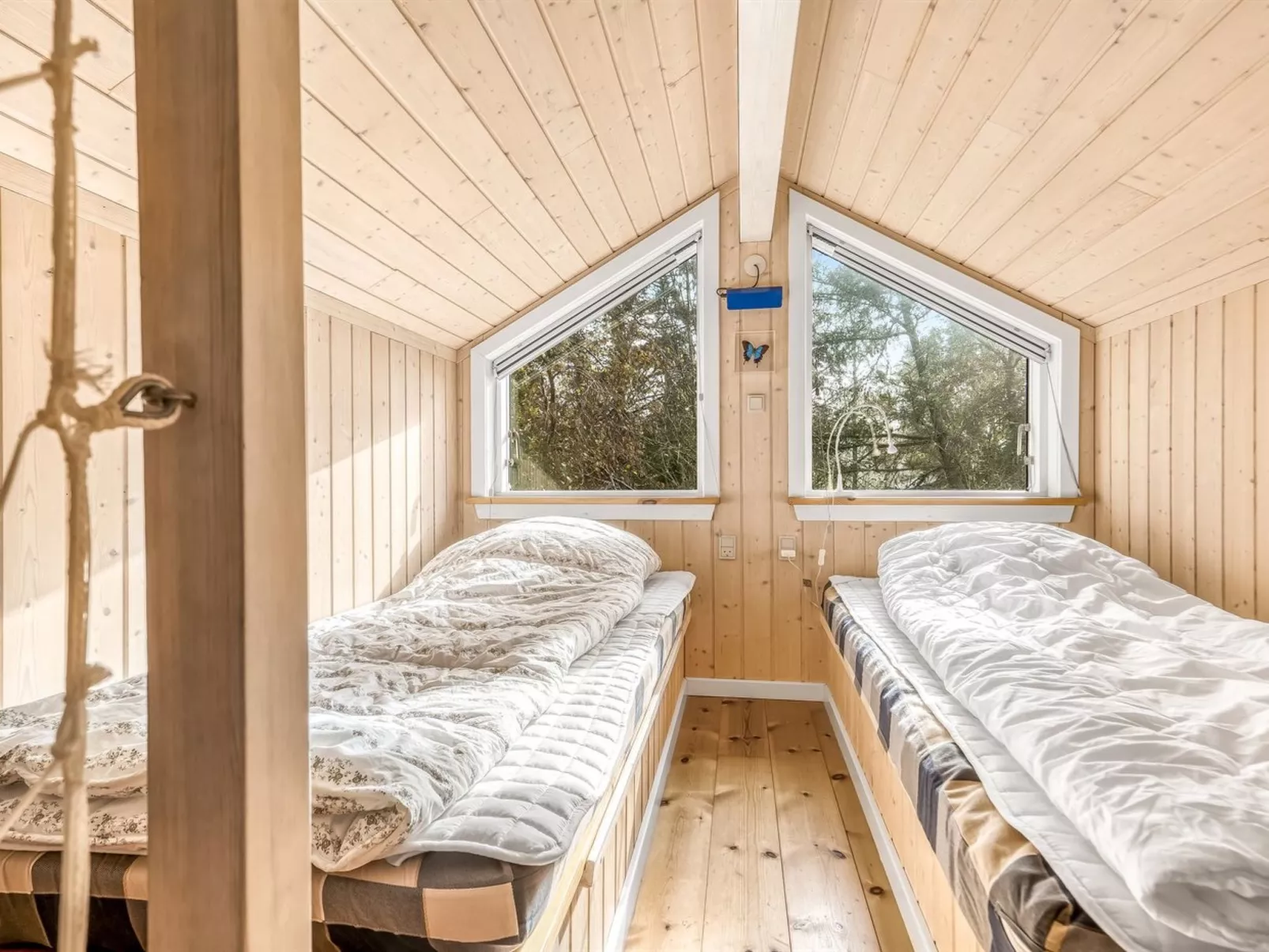 "Carlina" - 700m to the fjord-Inside