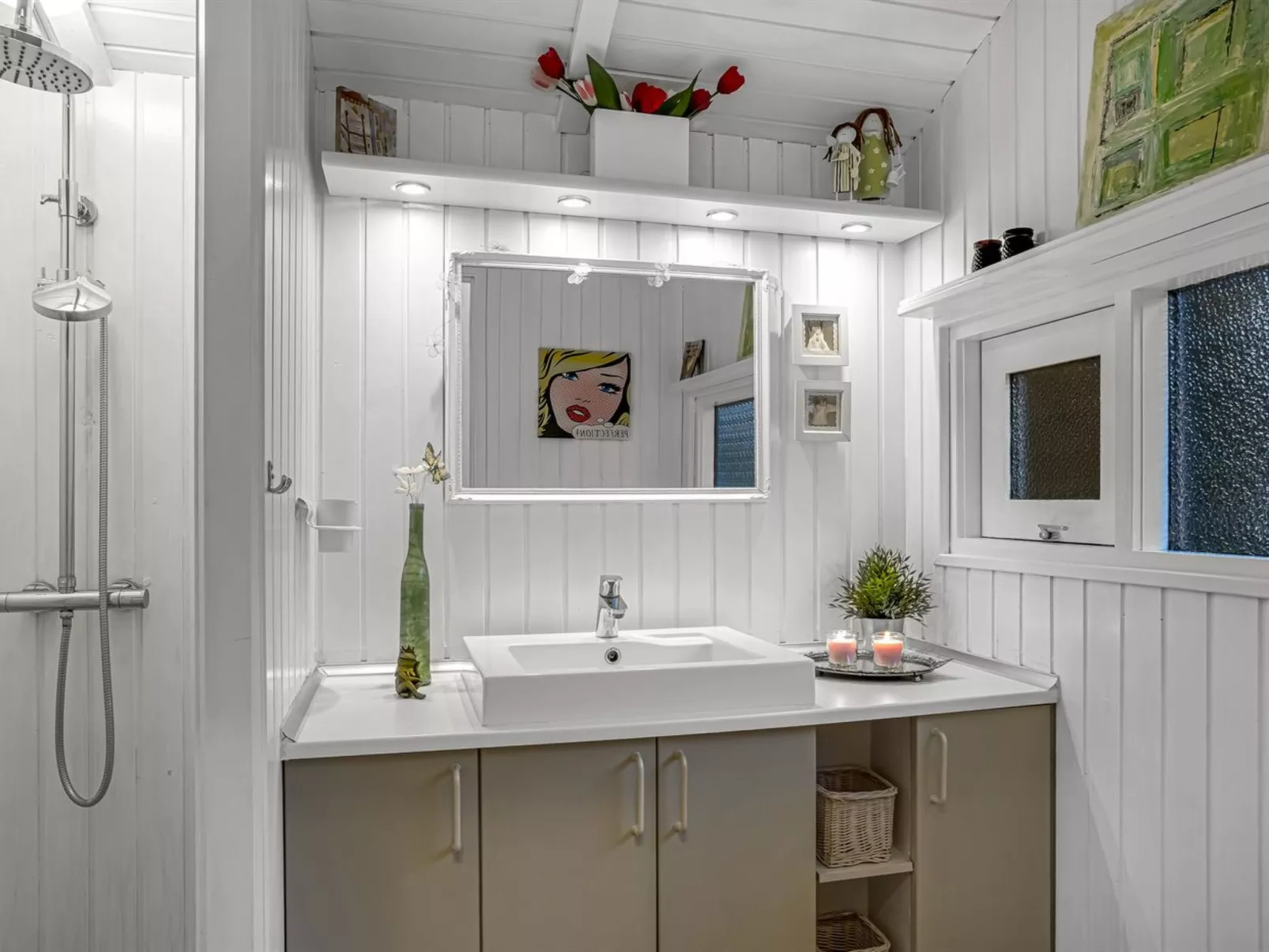 "Gonda" - 2km from the sea-Inside