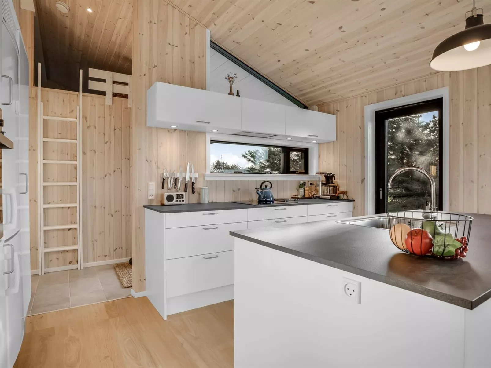 "Godja" - 300m from the sea-Drinnen