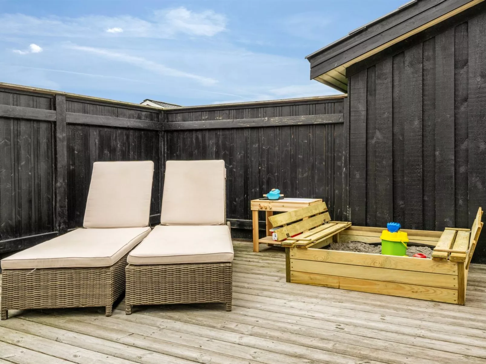 "Apelone" - 280m from the sea-Outside