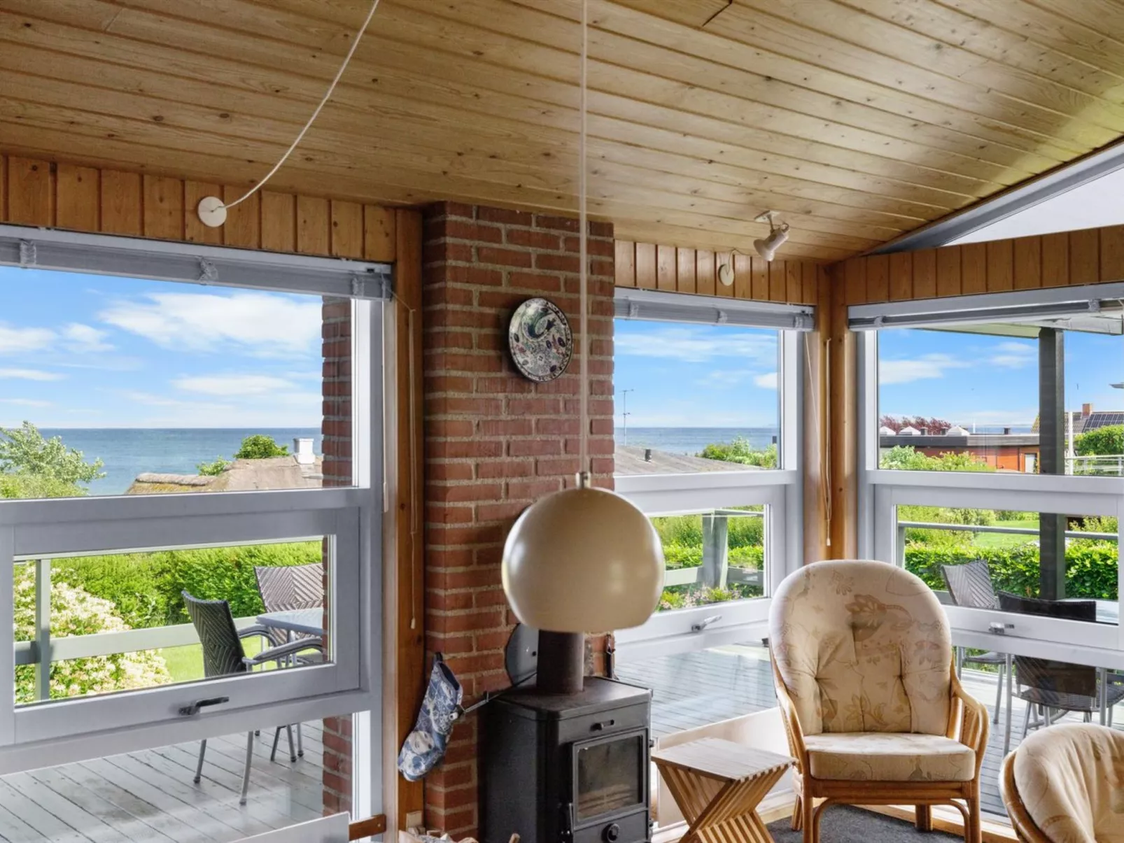 "Slava" - 75m from the sea-Inside