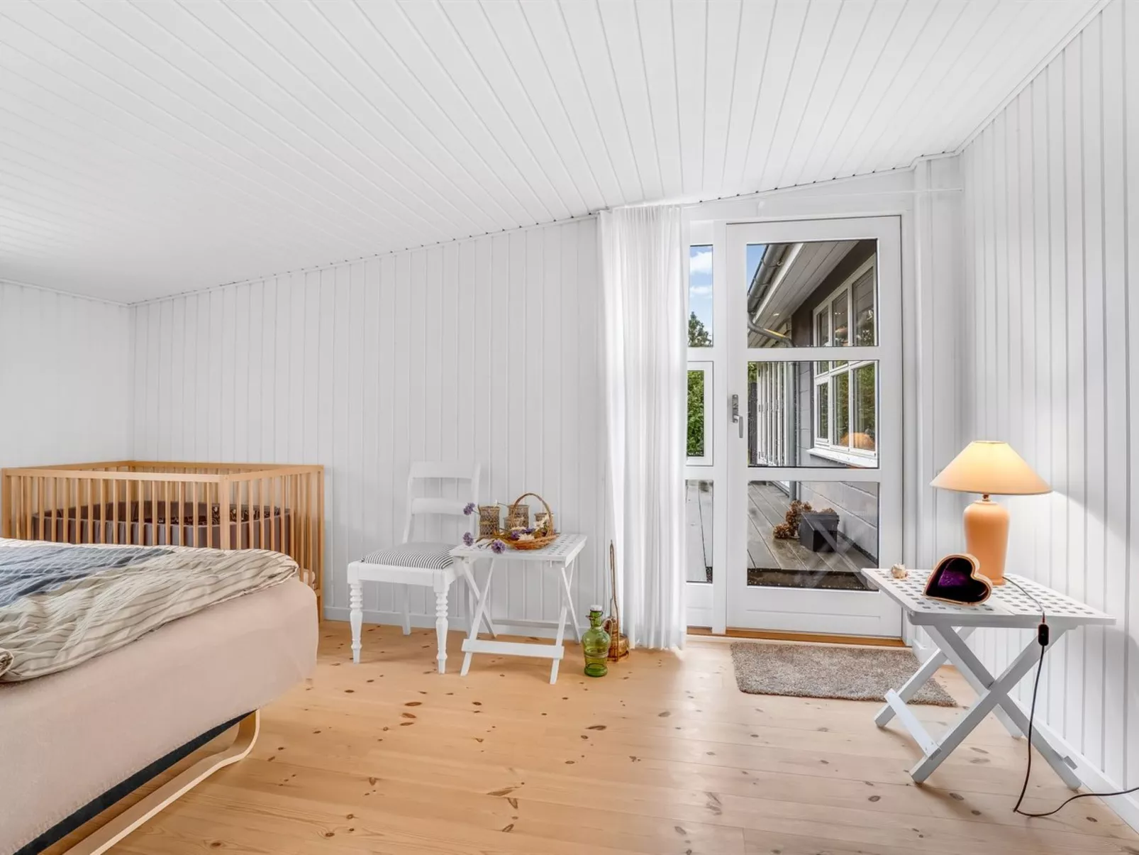 "Oddi" - 500m from the sea-Inside