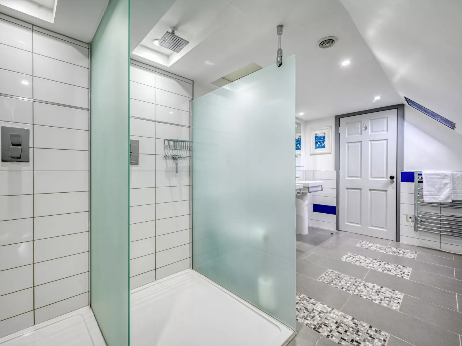 Loch Ness Granary-Dedans