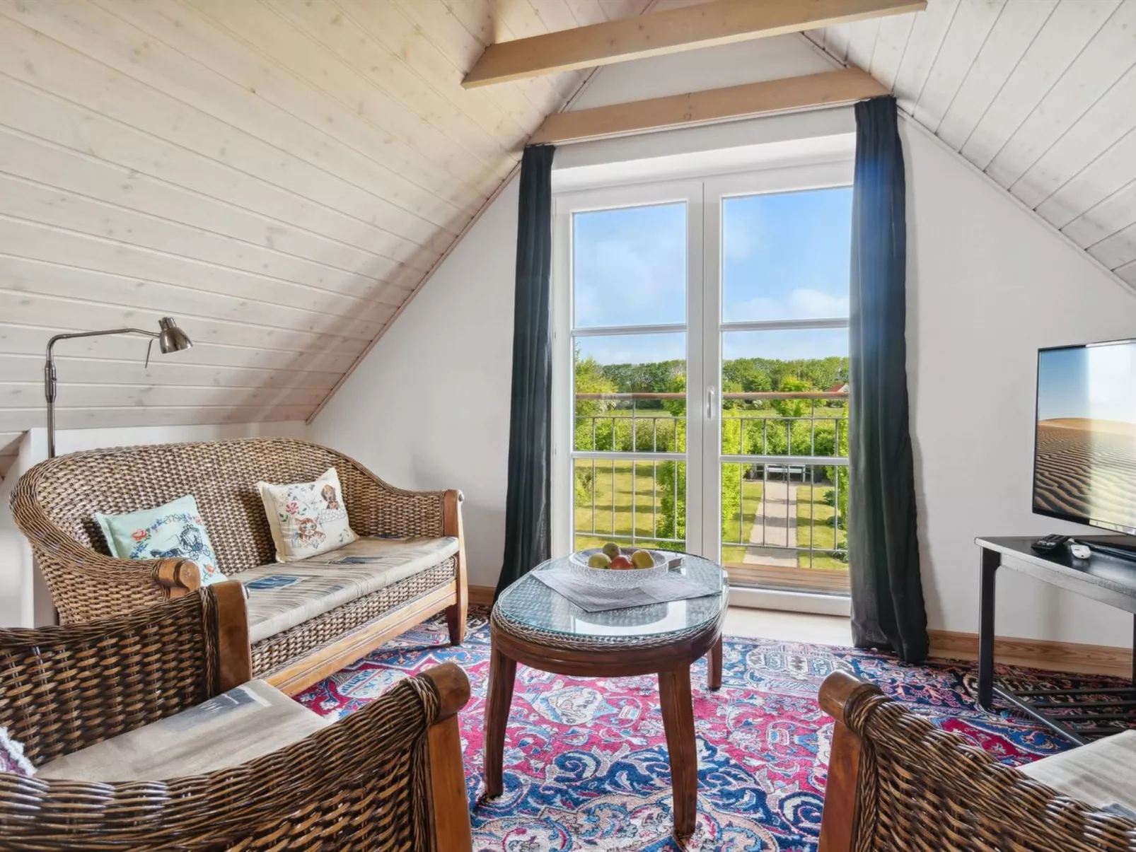 "Dietlinde" - 1.3km to the fjord-Inside