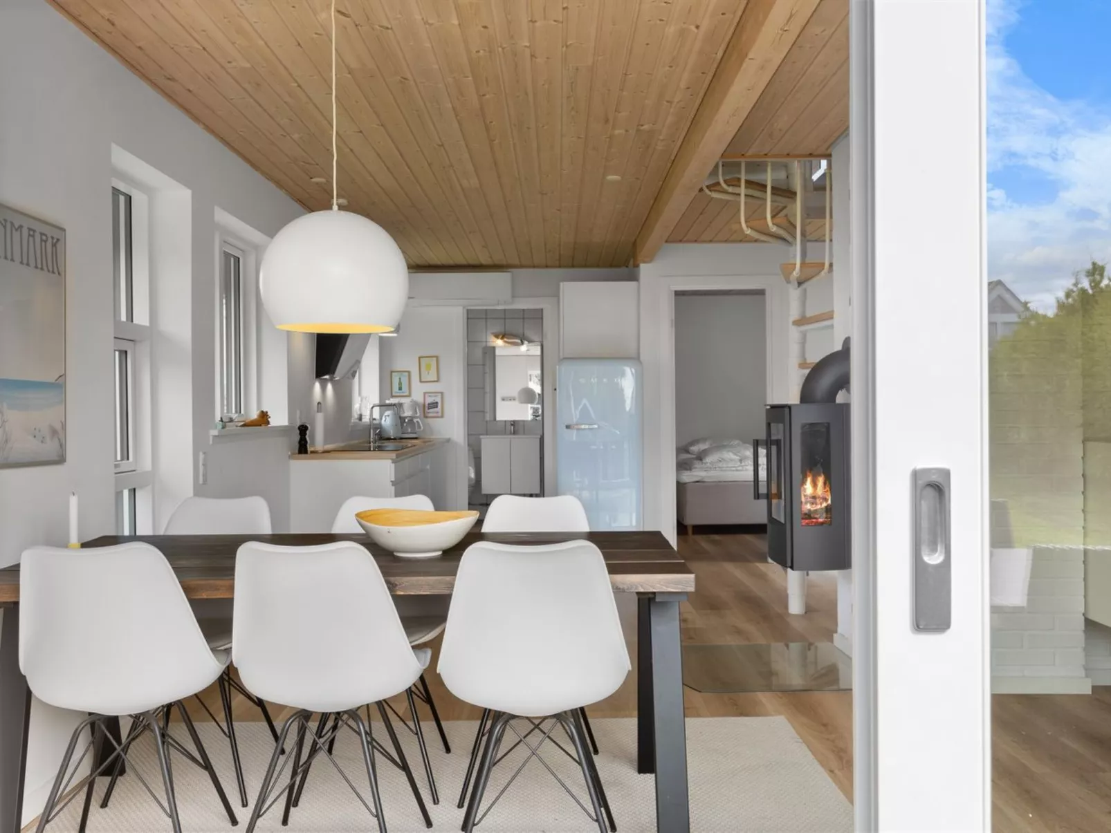 "Næwe" - 100m from the sea-Inside