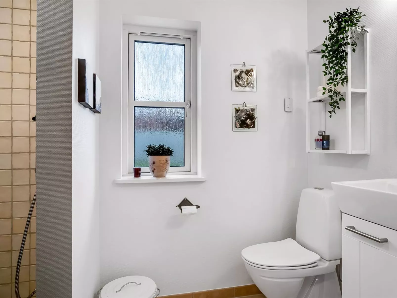 "Brune" - 330m from the sea-Inside