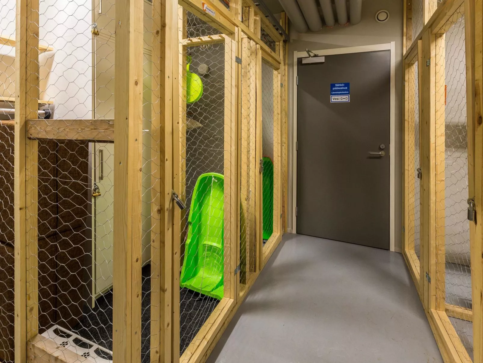 Levin stara a03-Drinnen