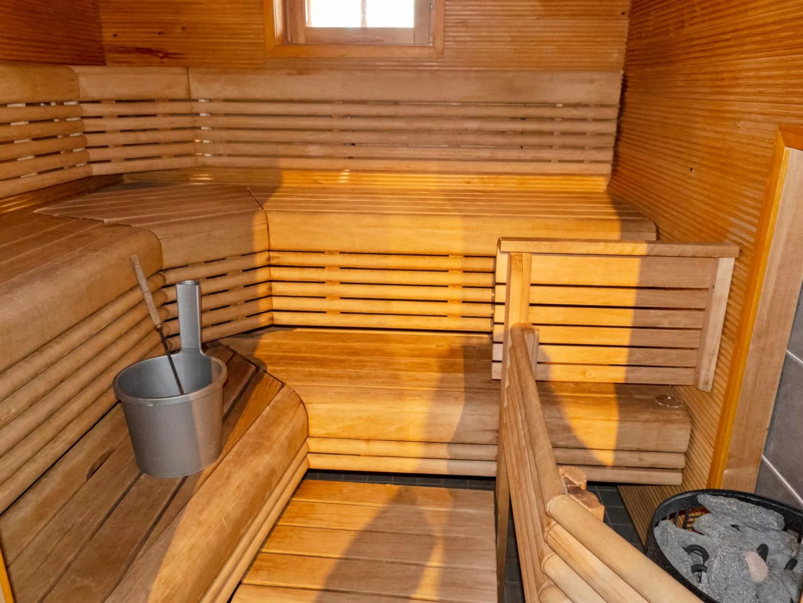 Nuovo casa b-Drinnen