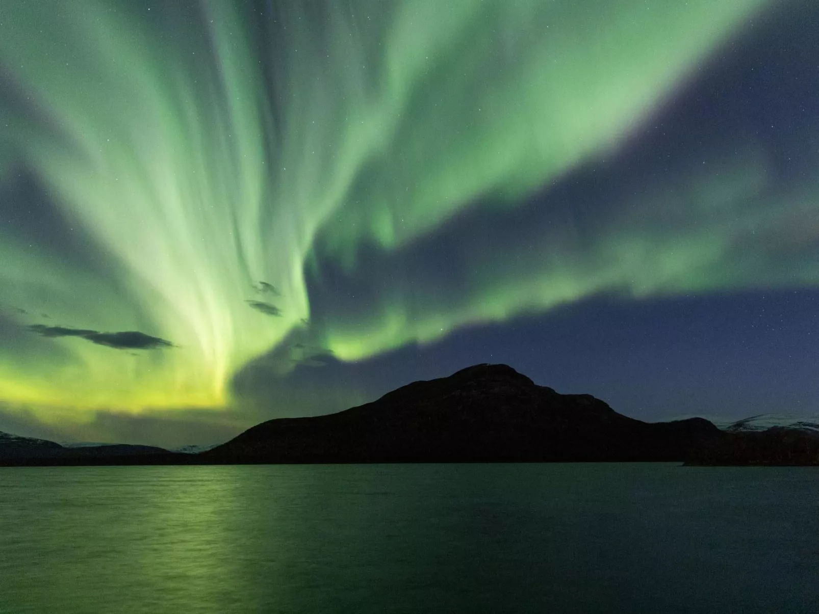 Saanan lumous-Drinnen