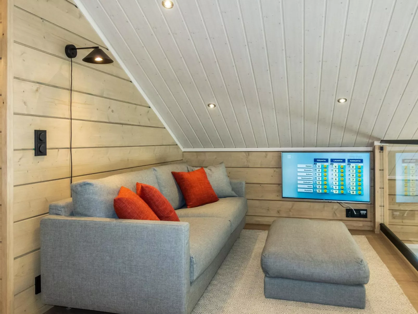 Svingipolku 5-Drinnen