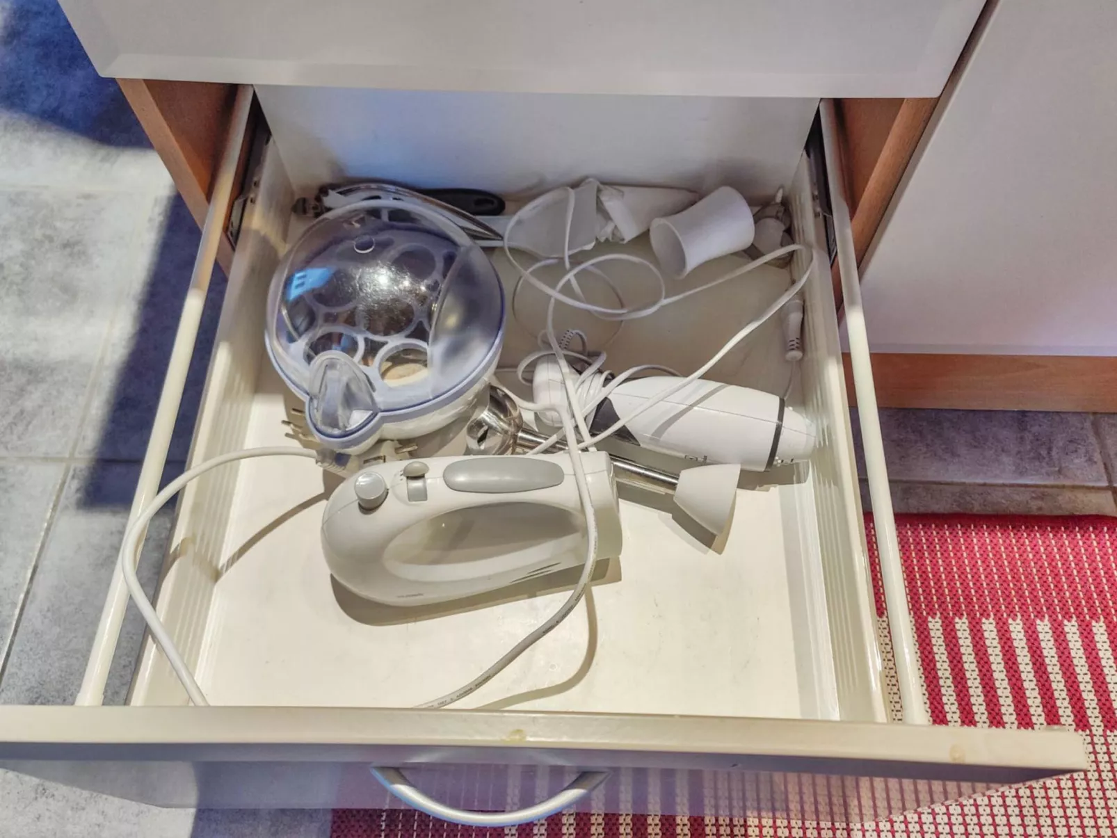 Jahtikaltio 3-Dedans