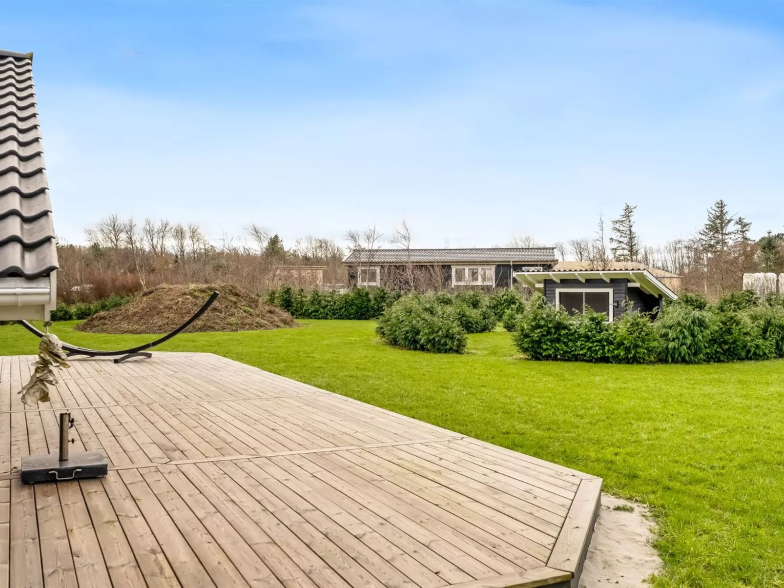 "Antero" - 500m to the fjord-Outside