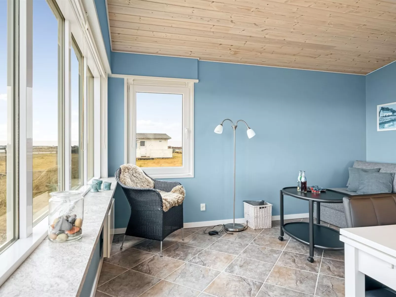 "Nyalle" - 50m to the fjord-Inside