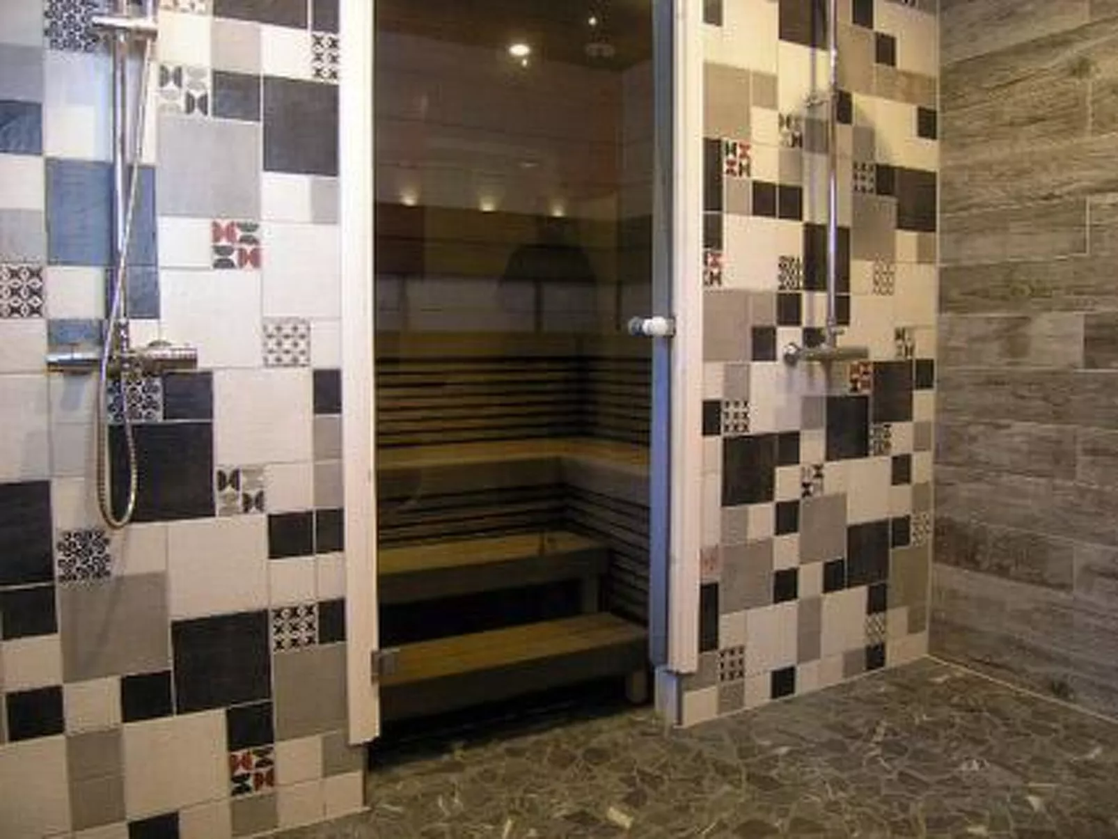 Villa miestamo-Dedans