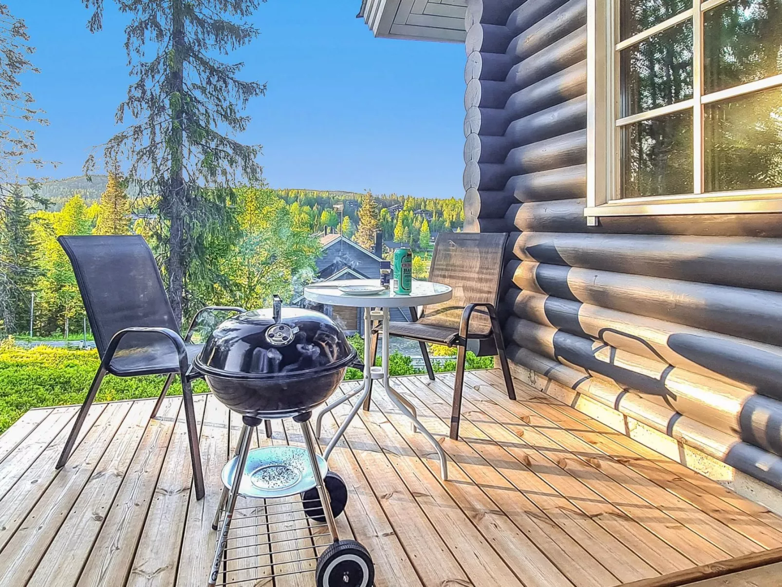 Vuosselinkulma 1-Dedans