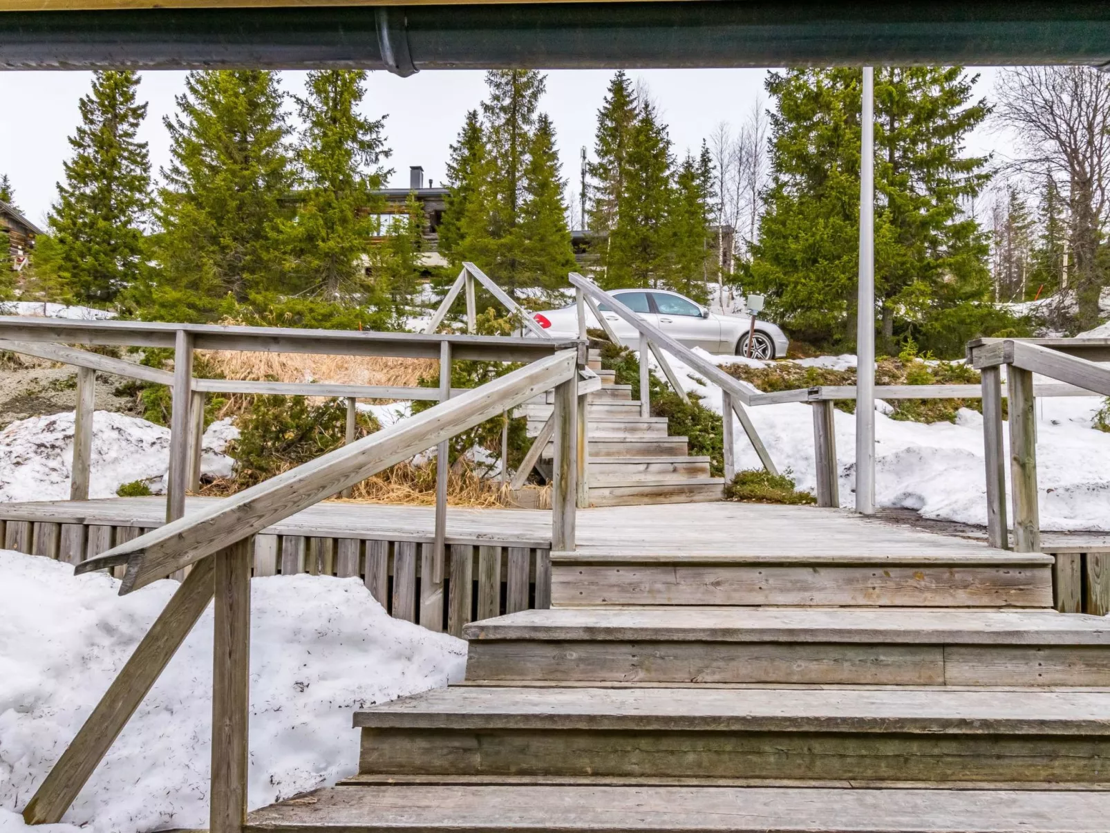 Saaruanaho h1-Dedans