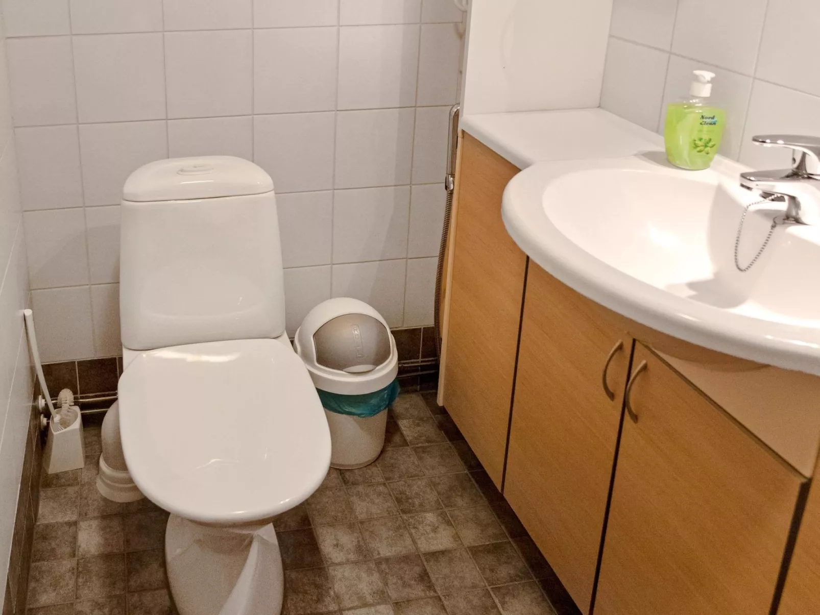 Kivalonmaa a-Drinnen