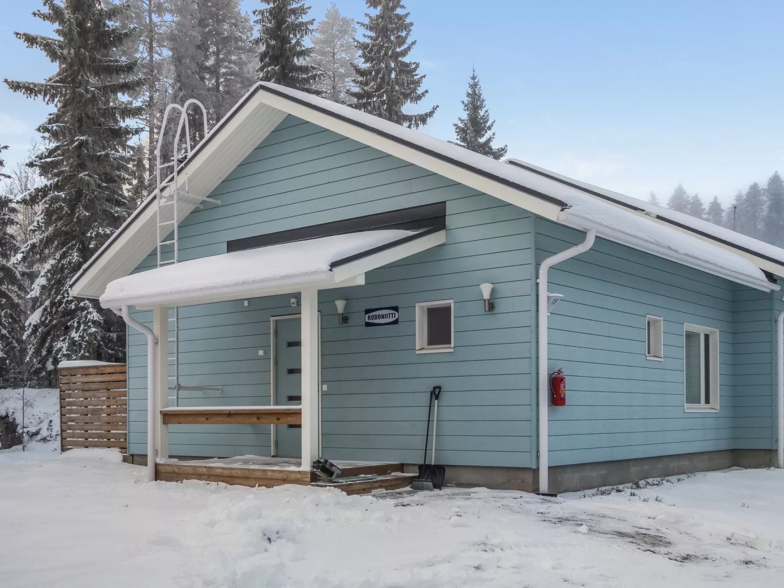 Klz rodoniitti-Drinnen