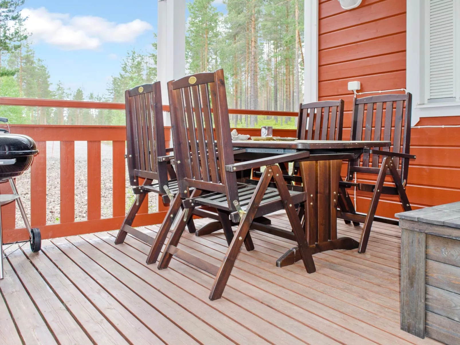 Otsopirtti, otso-Dedans