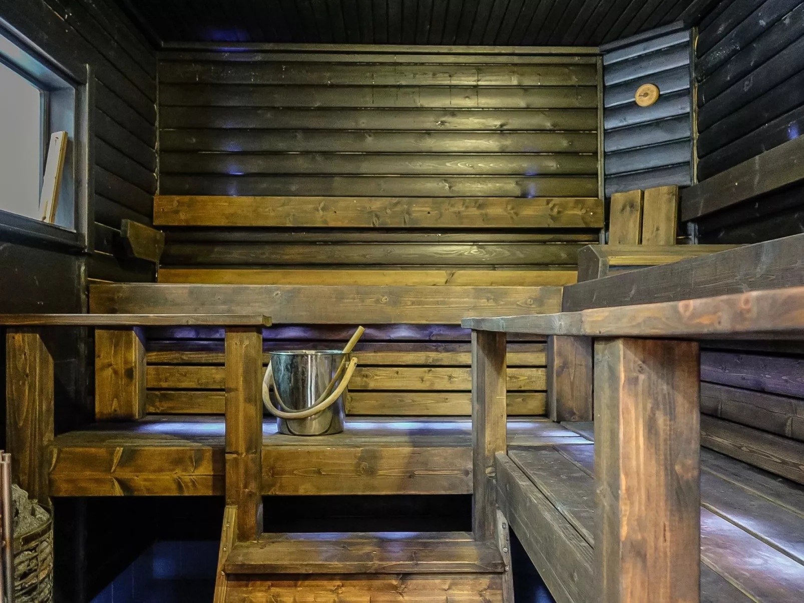 Teppolan rinne-Dedans