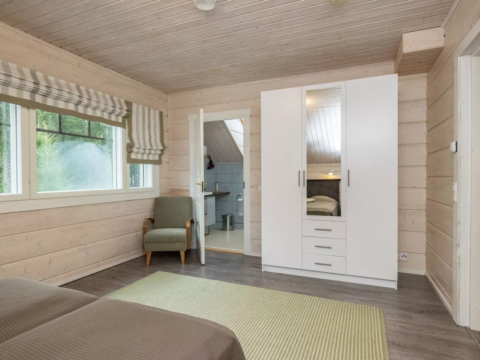 Villa puronotko-Dedans