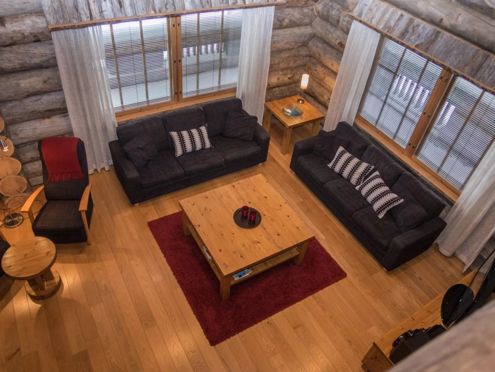 Voimapolku 4 a-Drinnen