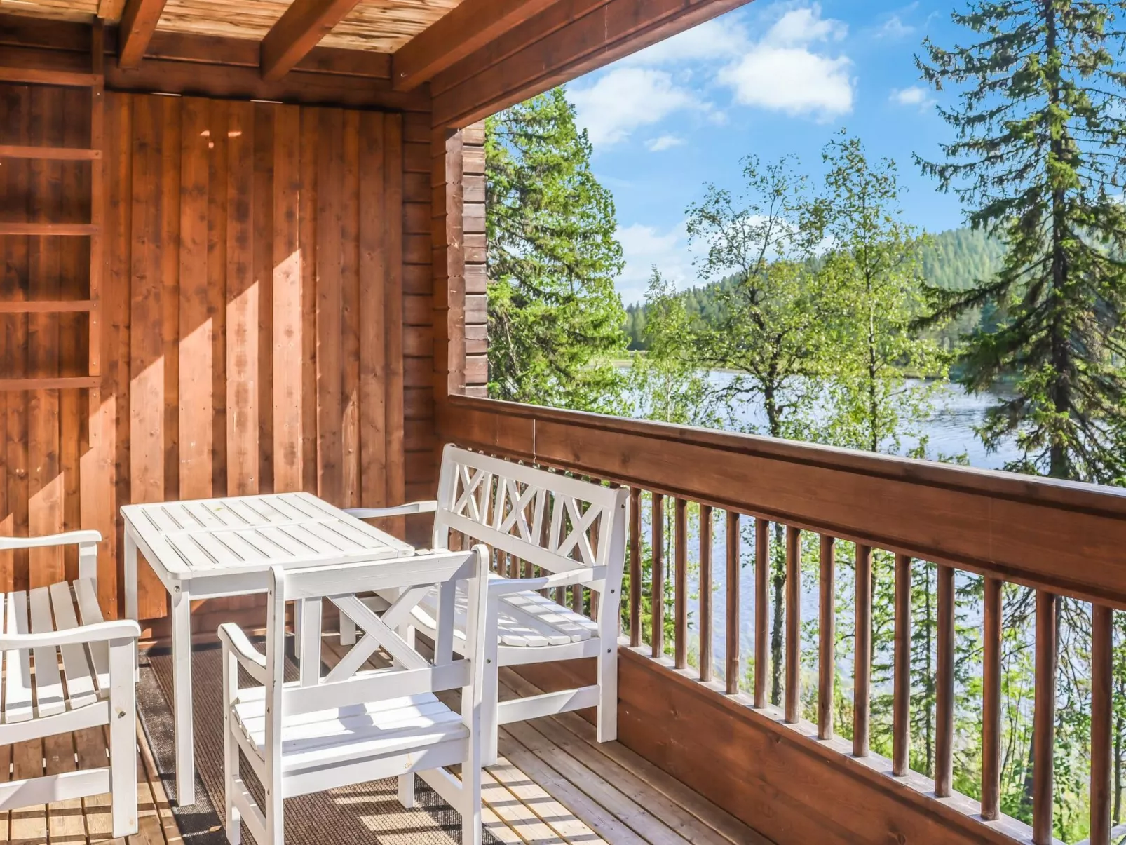 Uulanlinna b, paritalo-Dedans