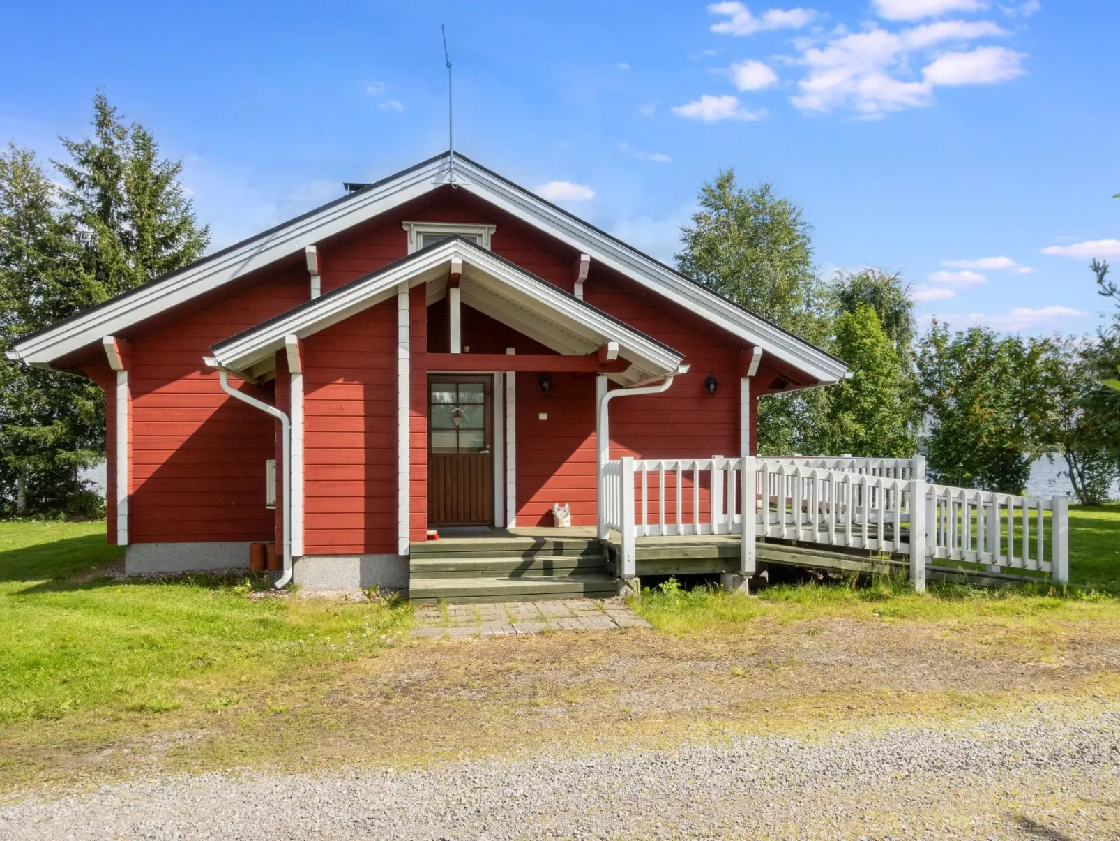 Mansikkaranta 3, osittain esteetön-Dedans