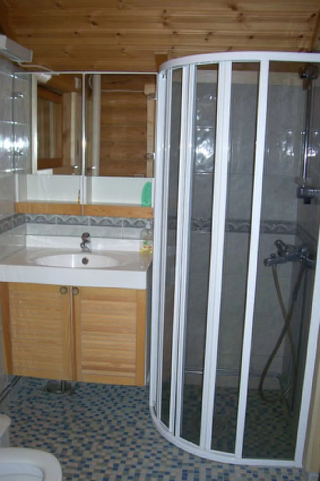 Villa vuorikotka-Drinnen