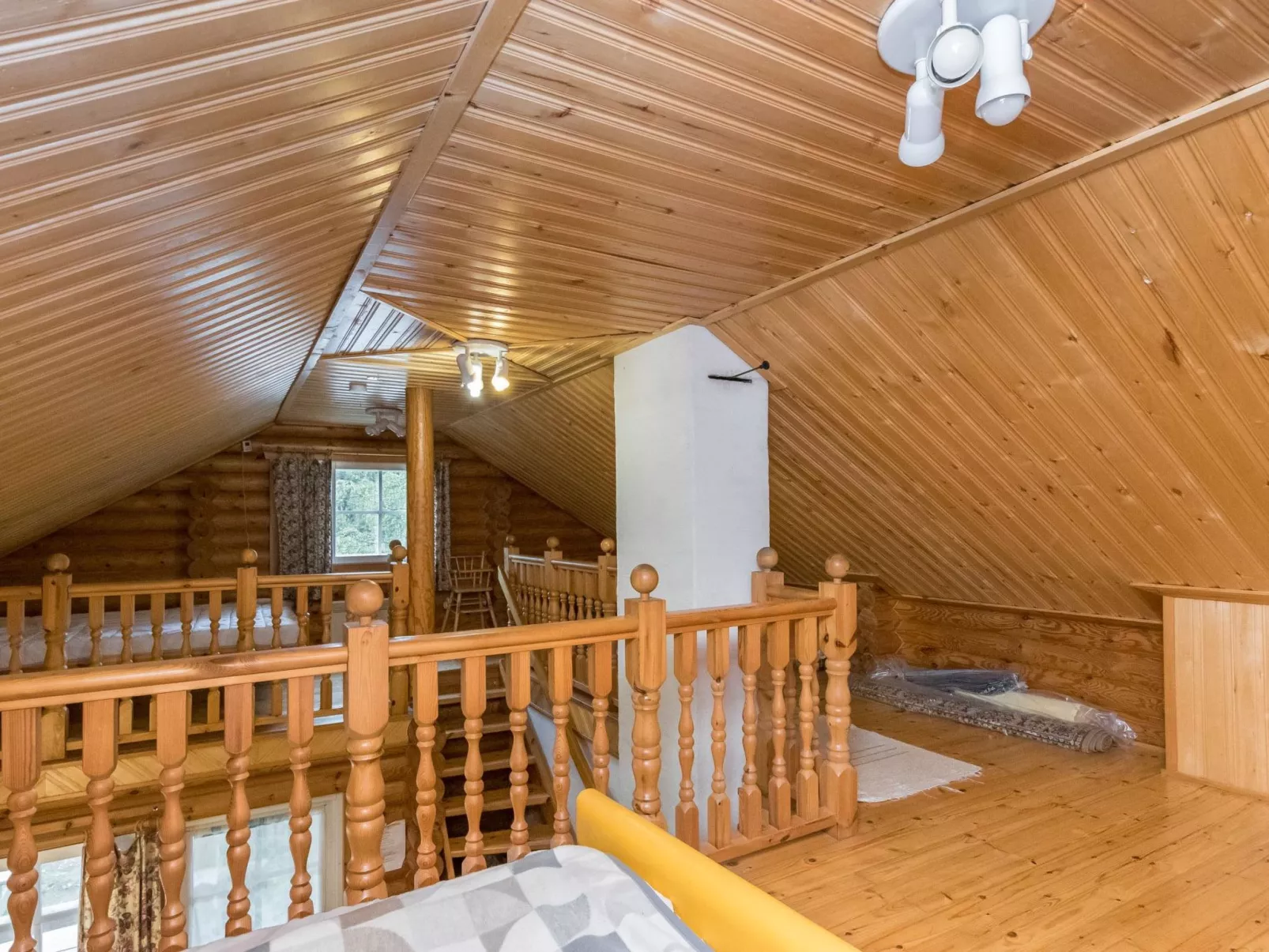 Pikku harrila-Dedans