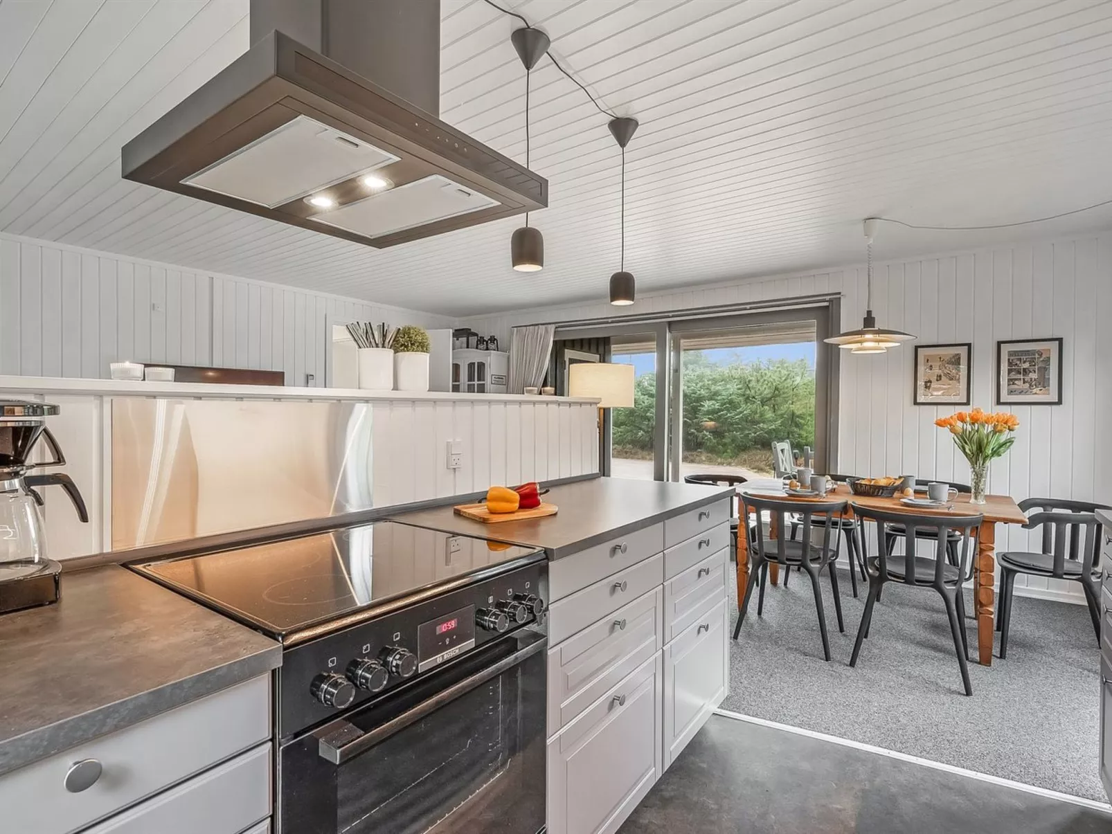 "Brodde" - 300m from the sea-Drinnen