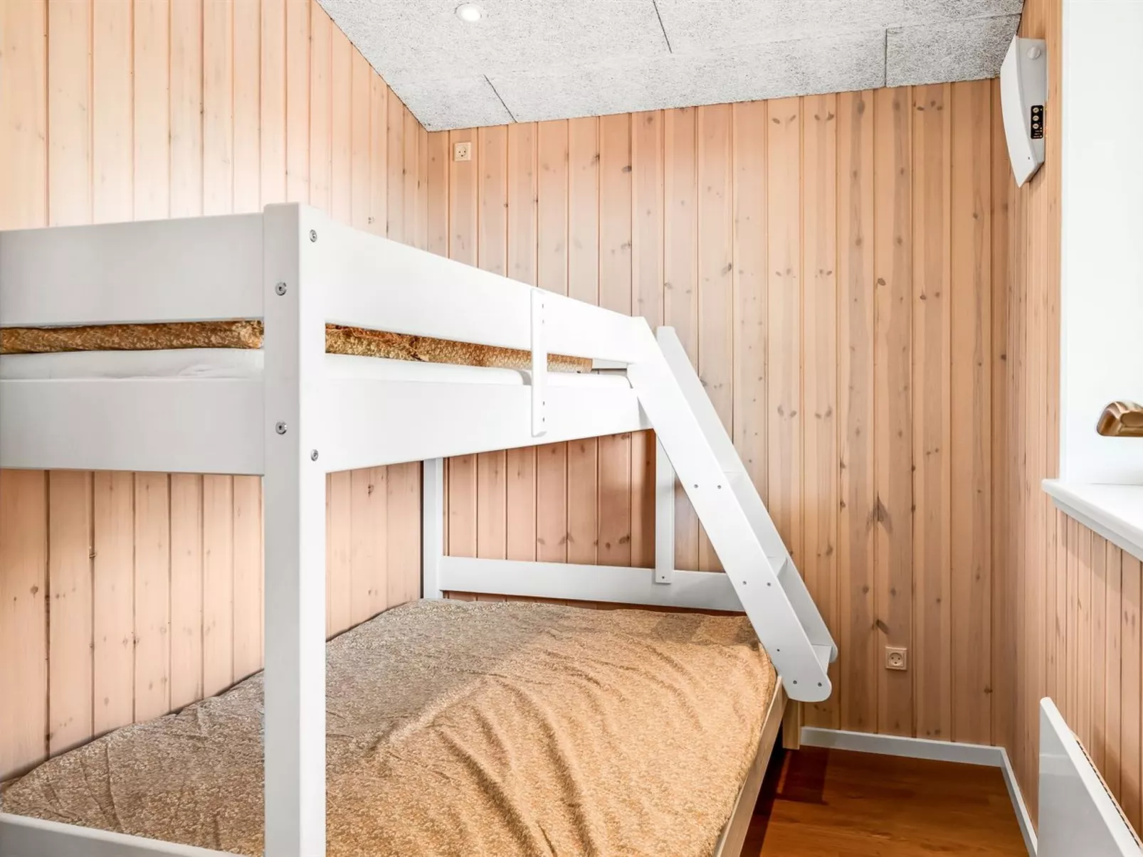 "Helmtrud" - 700m from the sea-Inside