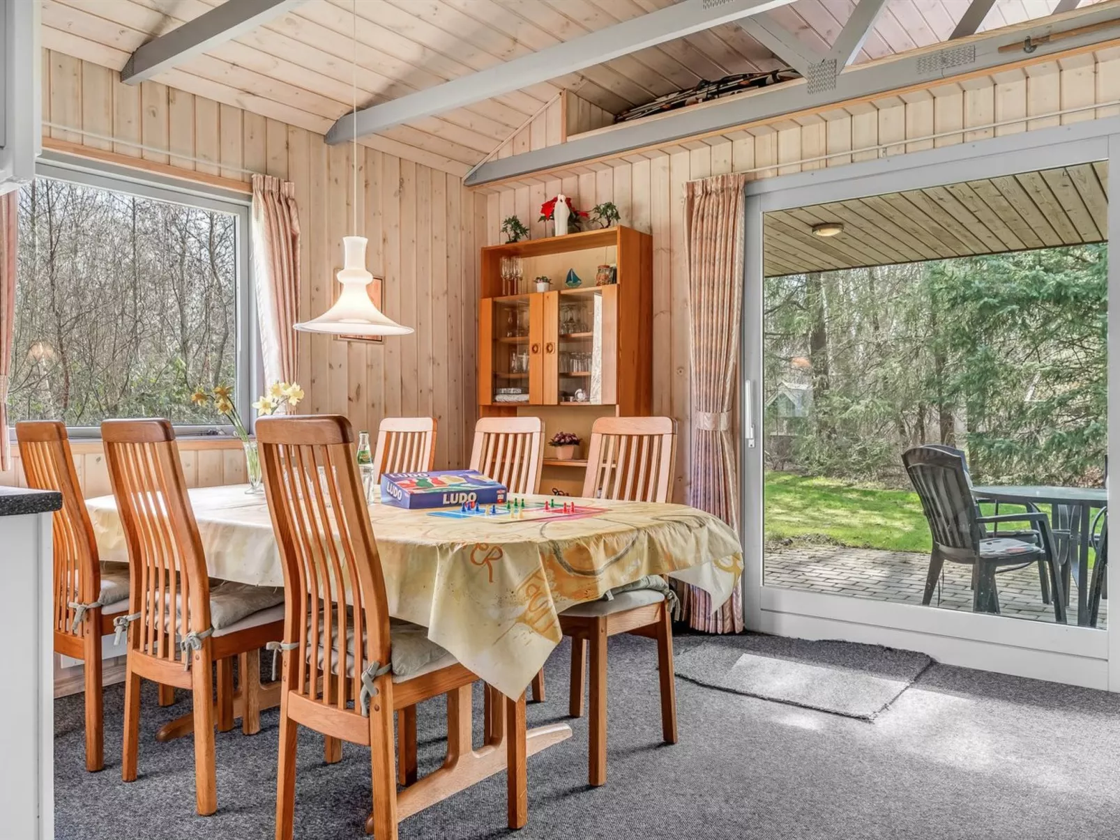 "Franzisca" - 200m to the fjord-Drinnen