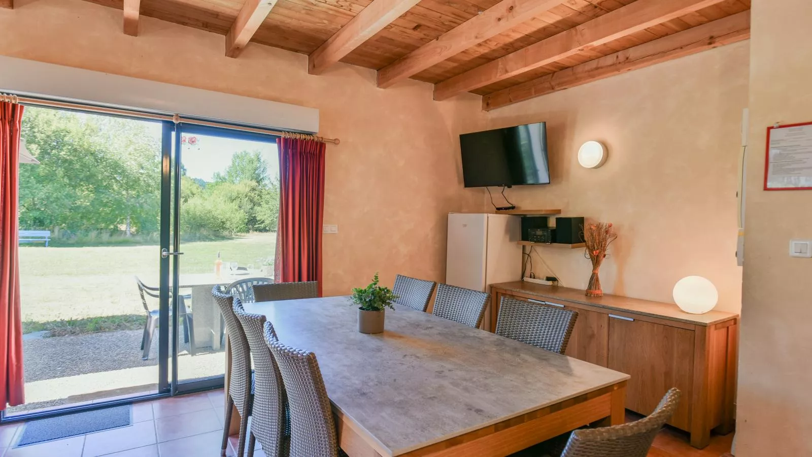 Lac Bleu Nr 38-Esszimmer