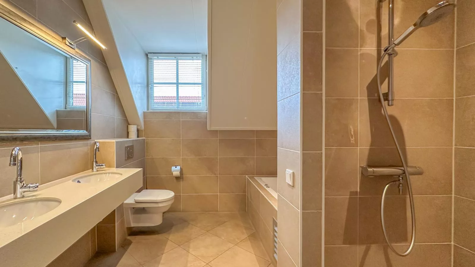 Dune Design 38-Badezimmer