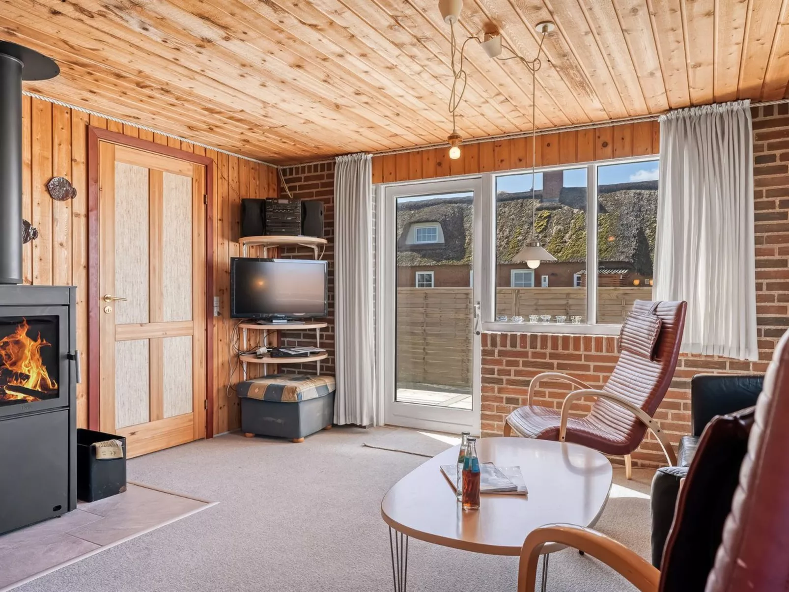 "Ava" - 350m from the sea-Dedans