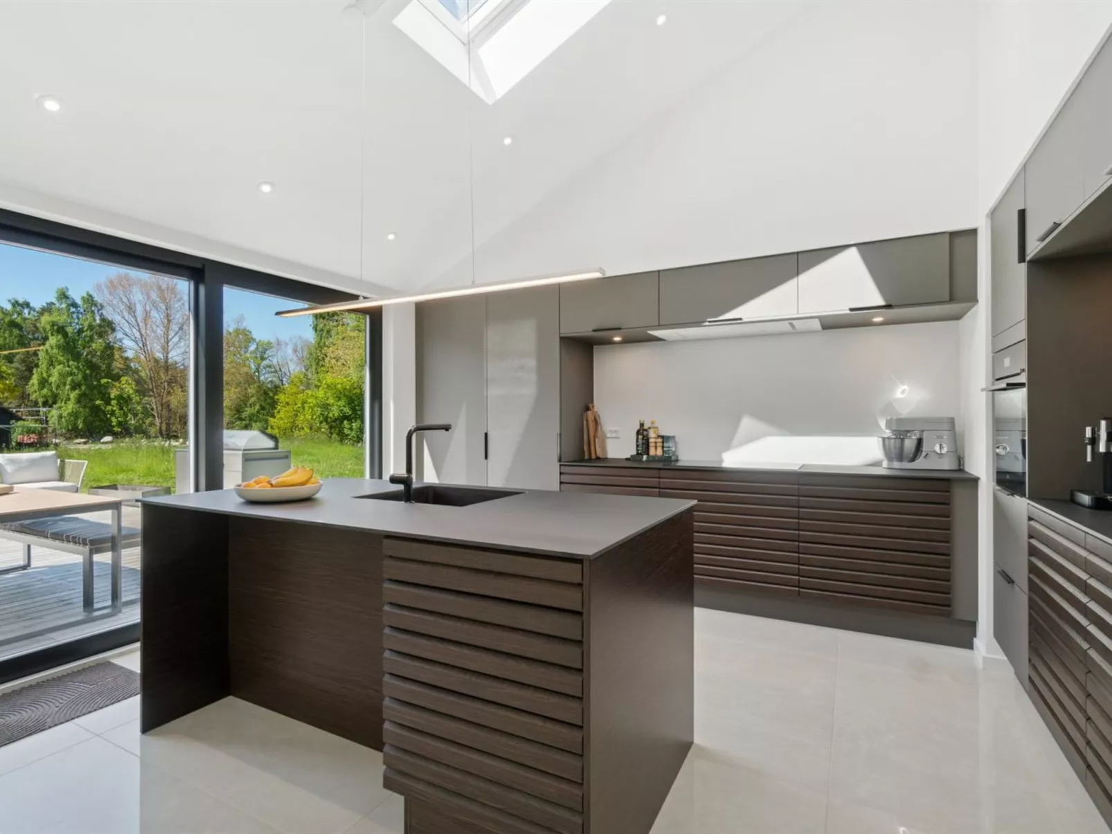 "Tove" - 350m from the sea-Drinnen